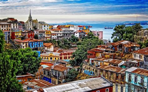Valparaiso Now .